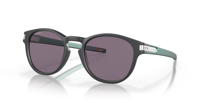 Oakley  Latch™ Sunglasses Matte Carbon