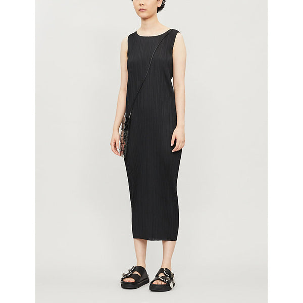  Pleats Please Issey Miyake Pleated sleeveless knitted jersey midi dress