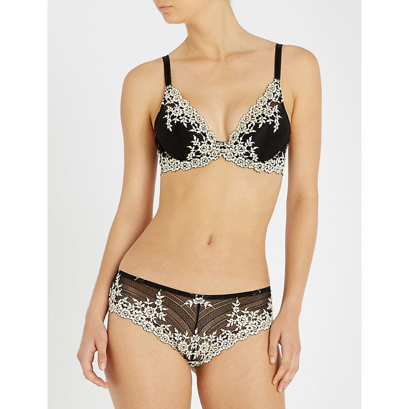  Wacoal Embrace Lace stretch-lace plunge underwired bra