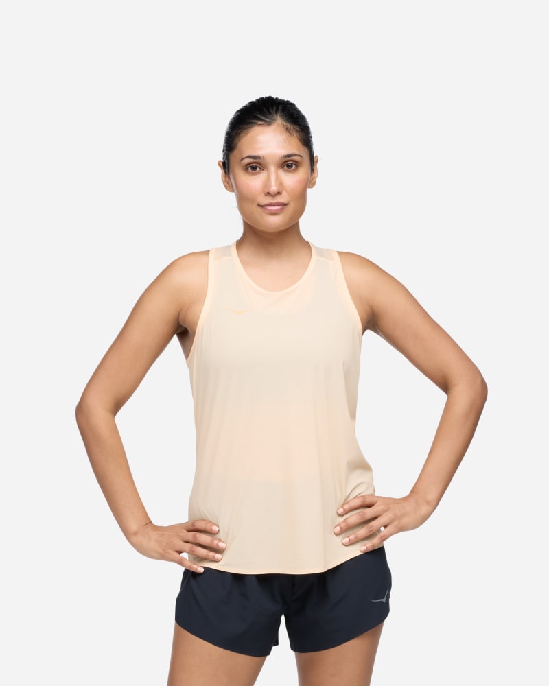HOKA Airolite Run Tank Top Canteloupeedium