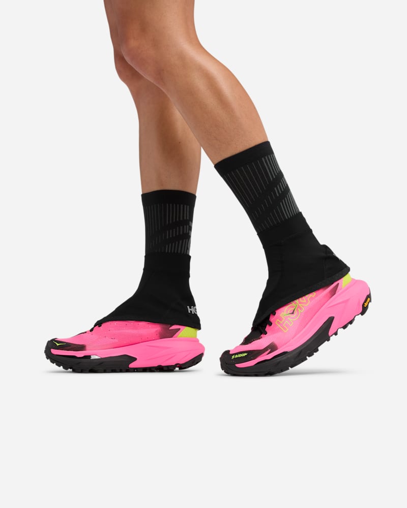HOKA Trail Footwear Gaiter in Black