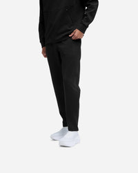 HOKA Essential Recovery Pant in Black