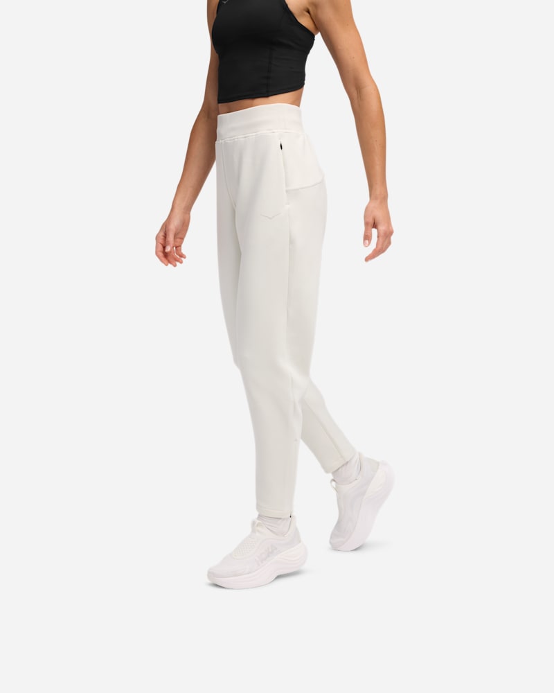 HOKA Essential Recovery Pant Truffle Salt