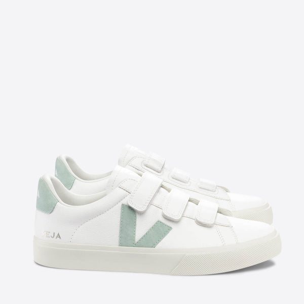 Veja Women’s Recife Leather and Suede Trainers 