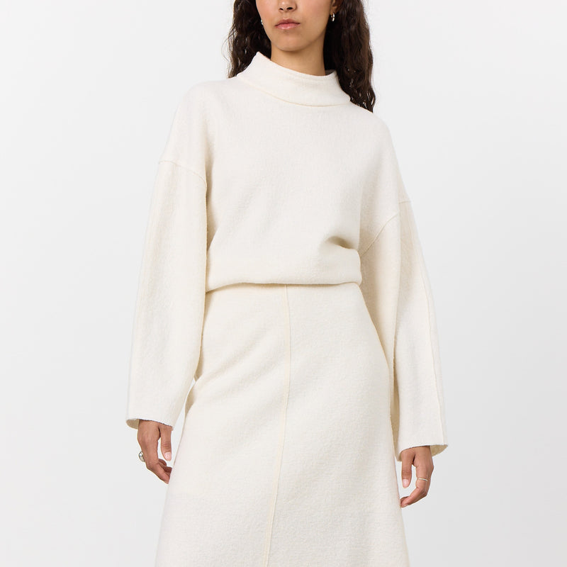 Leveté Room Icon Knit Sweater