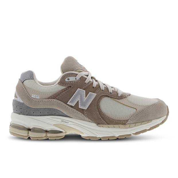 New Balance 2002R Sneakers Suede Beige