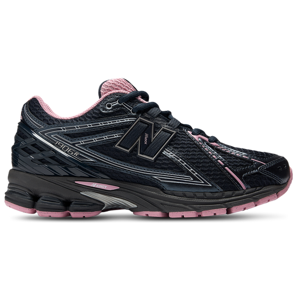 New Balance 1906R Sneakers Leather Black