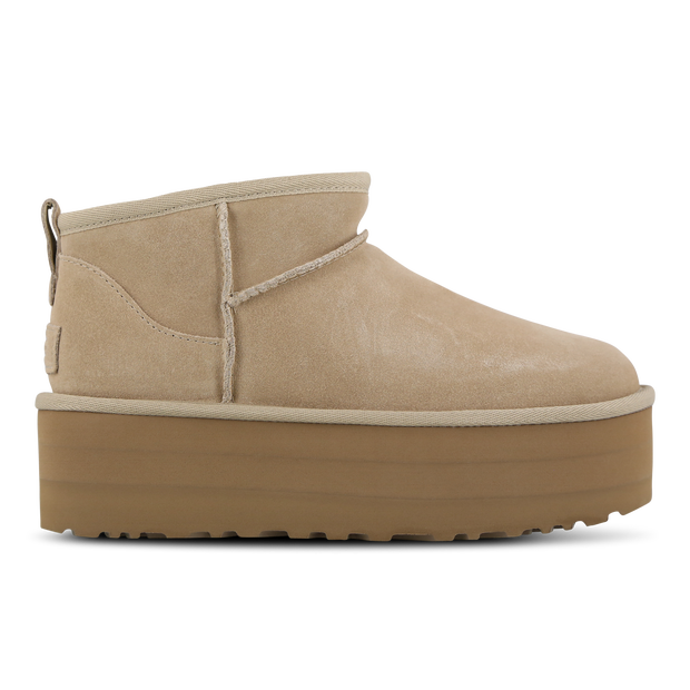 Ugg Classic Boots Leather Beige