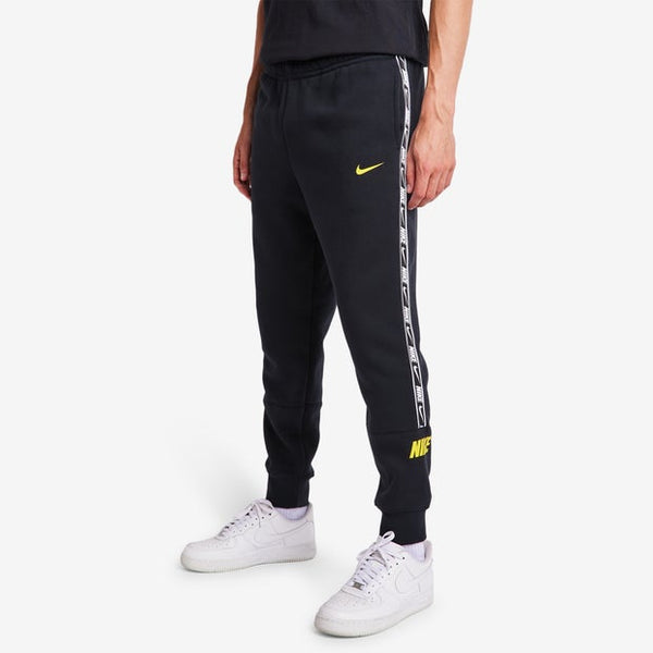 Nike Repeat Pants Black