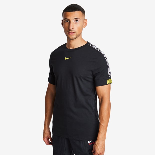 Nike Repeat T Shirts Black
