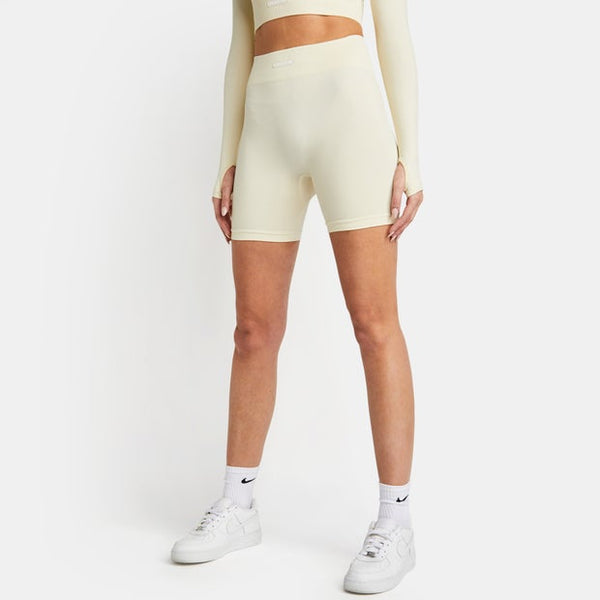Peach Fit Isabella Seamless Shorts Beige