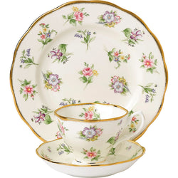 Royal Albert 100 years spring meadow 3-piece tea set (1920's)