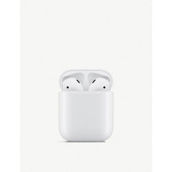  Apple AirPods with Charging Case