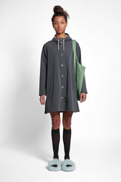 Mosebacke Lightweight Matte Raincoat Charcoal