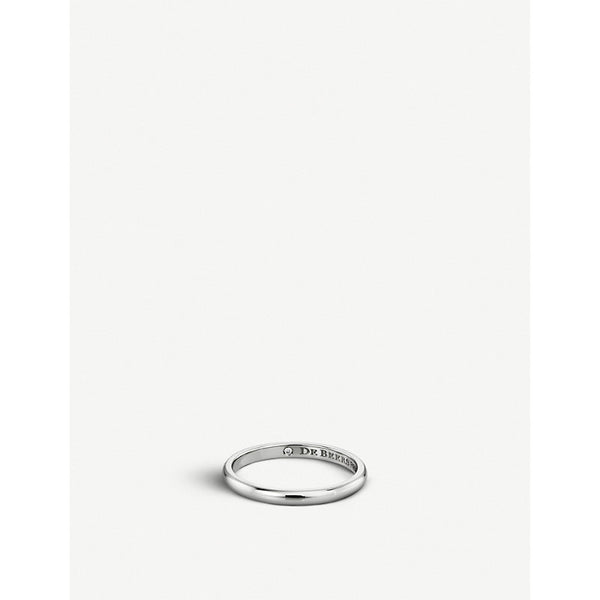 De Beers Jewellers Classic platinum and diamond wedding band