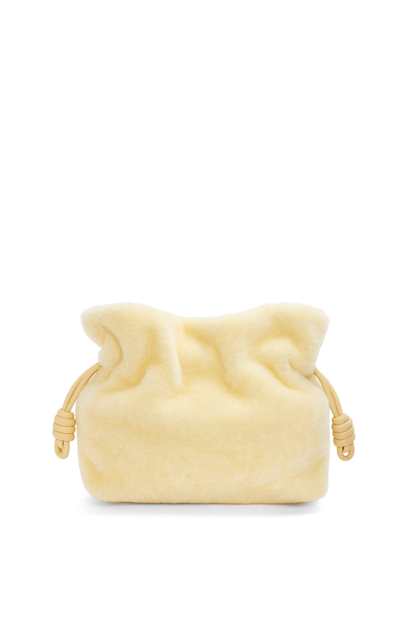 Flamenco clutch in shearling