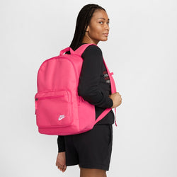 Mochila Eugene Nike Heritage (23 L) - Rosa