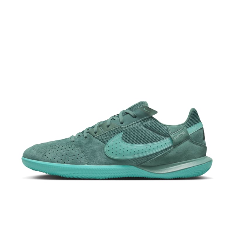 Tacos de fútbol de corte low Nike Streetgato - Verde