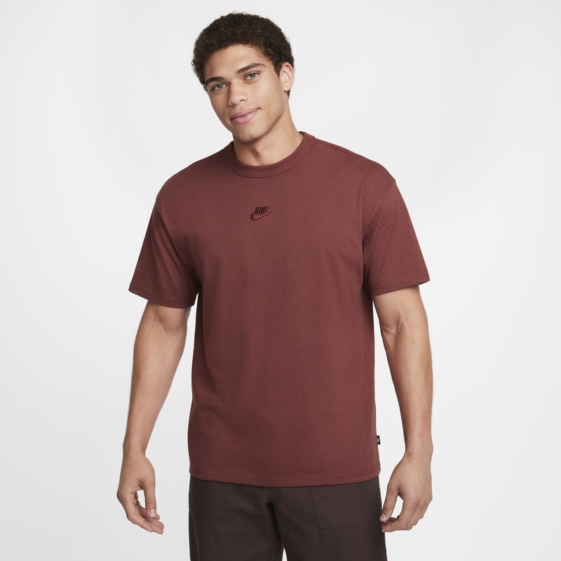 Playera para hombre Nike Sportswear Premium Essentials - Marrón