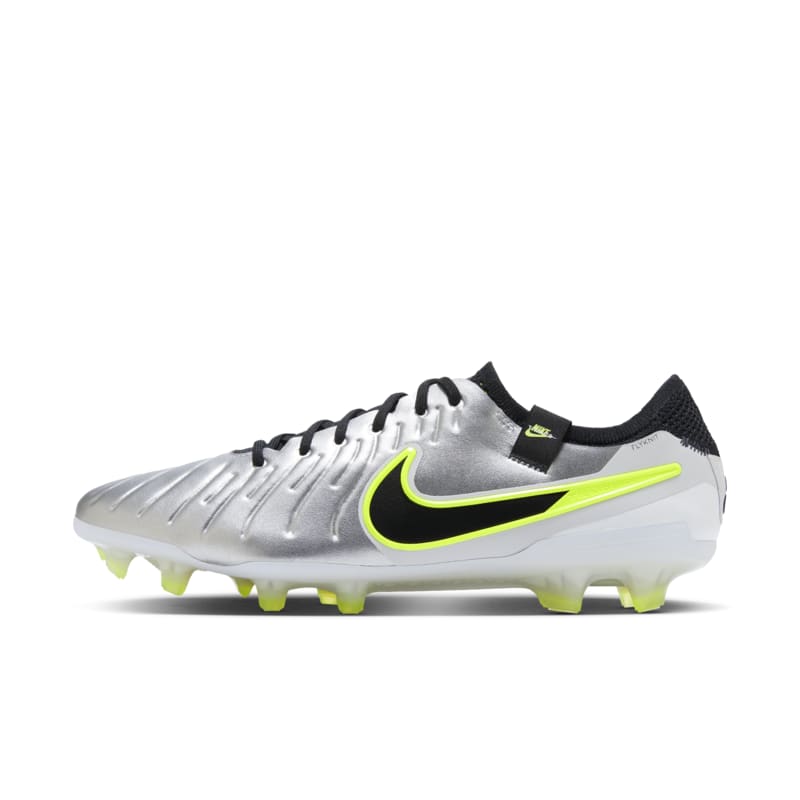 Tacos de fútbol de corte low para terreno firme Nike Tiempo Legend 10 Elite - Gris