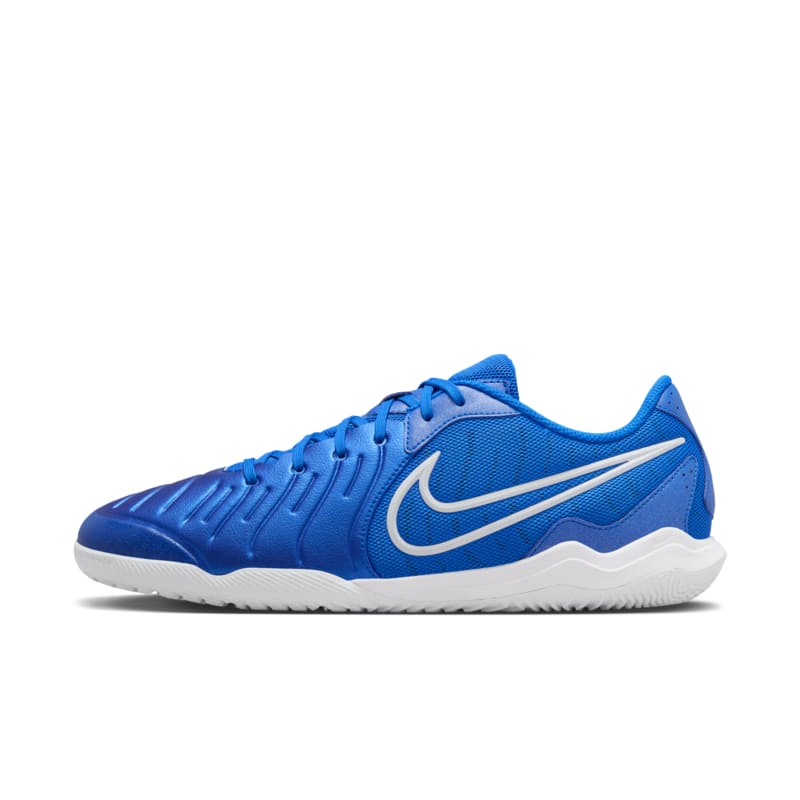 Tacos de fútbol de corte low para cancha cubierta Nike Tiempo Legend 10 Academy - Azul