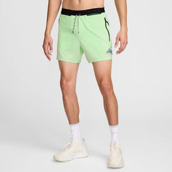 Shorts de correr Dri-FIT de 13 cm con forro de ropa interior para hombre Nike Trail Second Sunrise - Verde