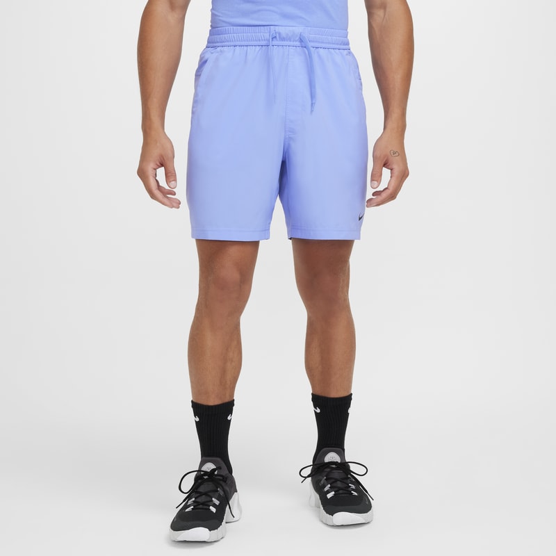 Shorts Dri-FIT de 18 cm versátiles sin forro para hombre Nike Form - Azul