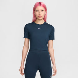 Playera slim cropped para mujer Nike Sportswear Essential - Azul