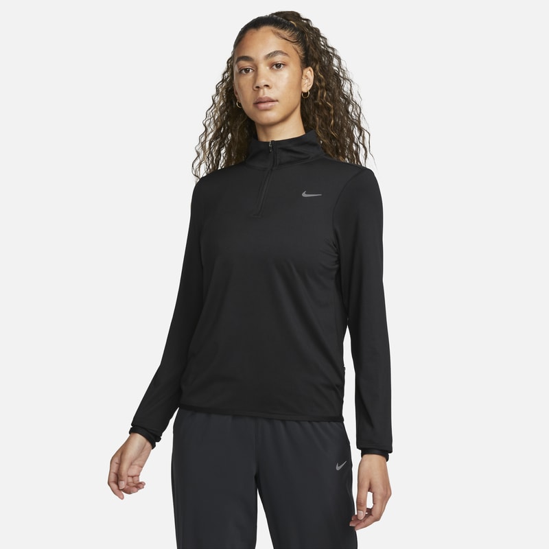 Playera de correr con protección UV de cierre de 1/4 para mujer Nike Swift Element - Negro