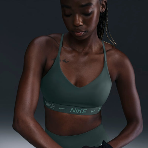 Bra deportivo ajustable con almohadillas para mujer Nike Indy Light Support - Verde