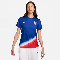 Jersey de fútbol Nike Dri-FIT Replica del USWNT visitante 2024 Stadium para mujer - Azul