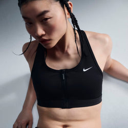 Bra deportivo de media sujeción con almohadillas para mujer Nike Swoosh Front Zip - Negro