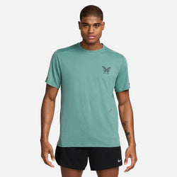 Playera de correr Dri-FIT para hombre Nike Rise 365 Running Division - Verde