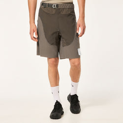 Oakley  Peaceshell™ Belted Shorts System X Satisfy Falcon