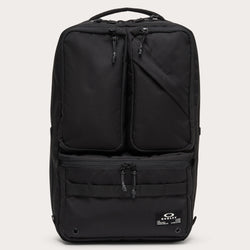 Oakley  Essential Backpack M 8.0 Black