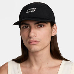 Gorra para el aire libre de visera plana no estructurada Nike Club - Negro