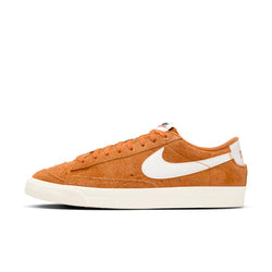 Tenis para mujer Nike Blazer Low '77 Vintage - Naranja