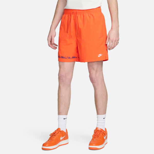 Shorts Flow para hombre Nike Club Fleece - Naranja