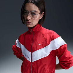 Chamarra de tejido Woven holgada de cierre completo con protección UV para mujer Nike Windrunner - Rojo