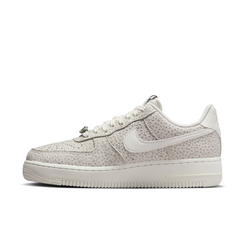 Tenis para mujer Nike Air Force 1 '07 Premium - Gris