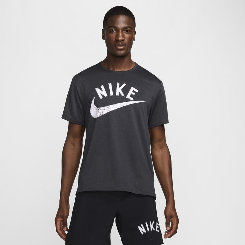 Playera de correr de manga corta Dri-FIT para hombre Nike Miler - Gris