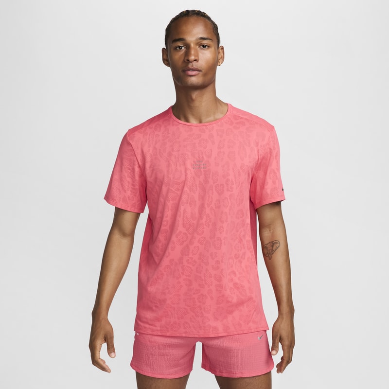 Playera de correr de manga corta Dri-FIT para hombre Nike Rise 365 Run Division - Rosa