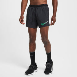 Shorts de correr Dri-FIT de 13 cm con forro de ropa interior para hombre Nike Stride "Kipchoge" - Negro