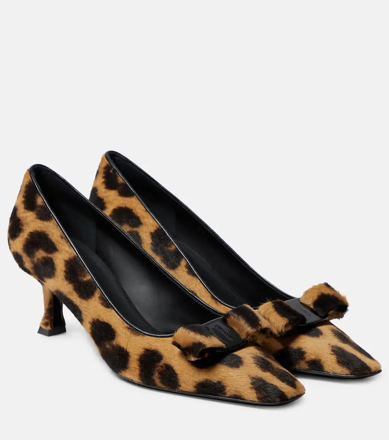 Ferragamo Siwar leopard-print calf hair pumps | LYBSTORE