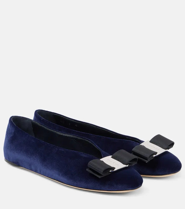 Ferragamo Vanna velvet ballet flats | LYBSTORE