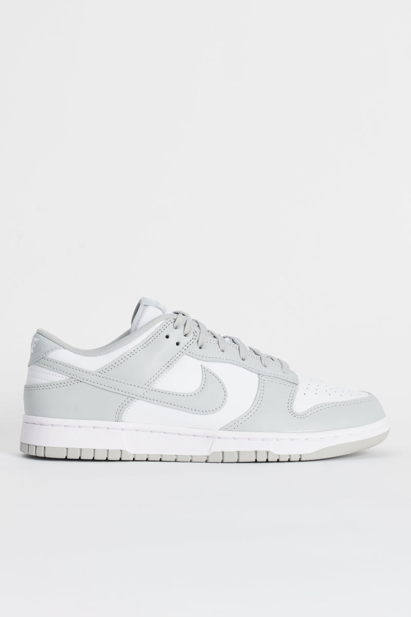 Nike Dunk Low Retro White Grey Fog Sneakers