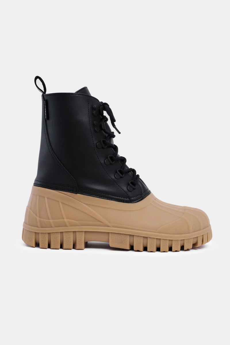 Stutterheim Patrol Boot Leather Black/Fudge