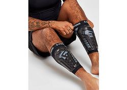 GForm ProS Vento Shin Guards Black