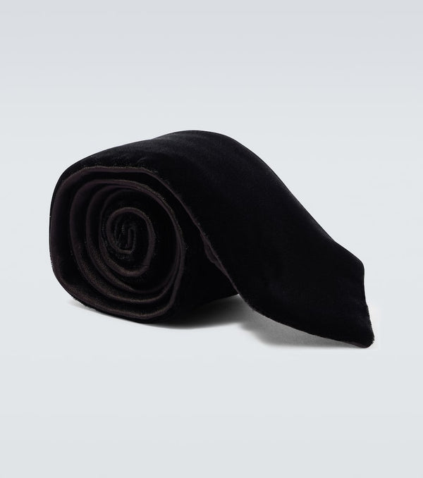 Giorgio Armani Velvet tie