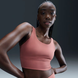 Bra deportivo de baja sujeción de talle largo con almohadillas para mujer Nike Zenvy Rib - Rosa